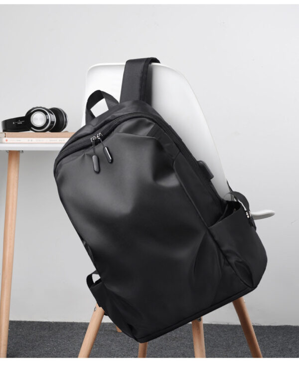 Wholesale Sleek Gray Anti-Theft USB Charging Laptop Backpack