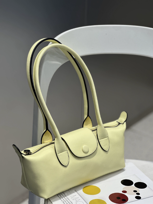 Women's Top-Grain Cowhide Shoulder Bag with Exterior Pocket