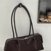 2ed3b3db99e112f8135c330958c97028 Women's Genuine Leather Shoulder Bag with Zip Closure