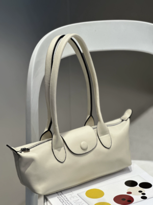 36cc2c82127a9251953a95c1e667833b Women's Top-Grain Cowhide Shoulder Bag with Exterior Pocket