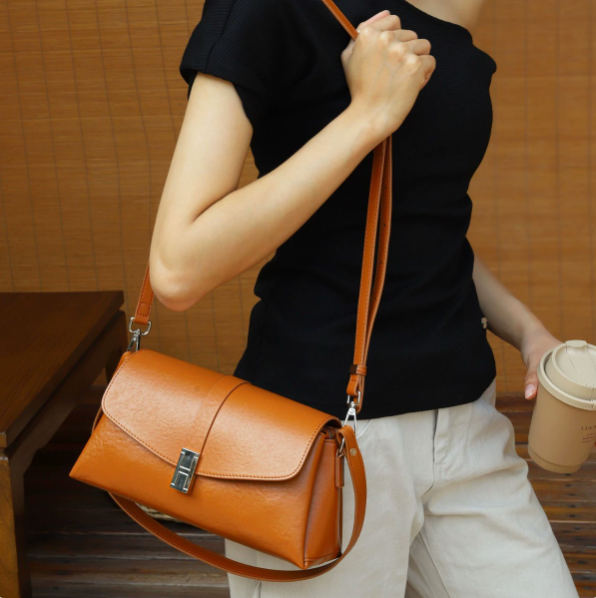 Top Grain Leather Slouch Shoulder Bag – Minimalist Women’s Underarm Handbag