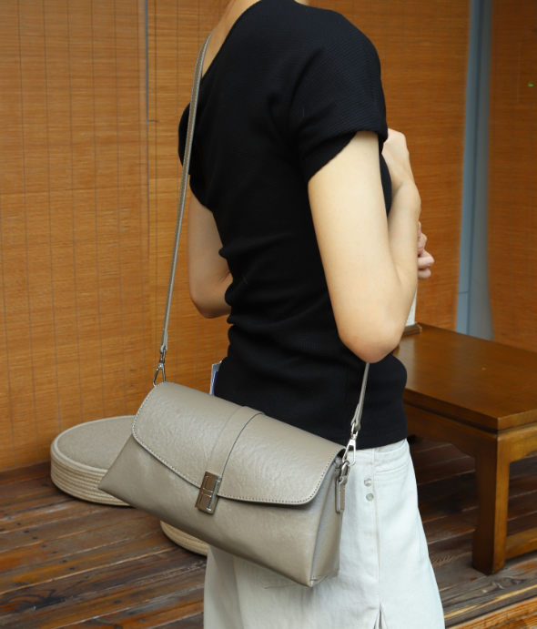Top Grain Leather Slouch Shoulder Bag – Minimalist Women’s Underarm Handbag