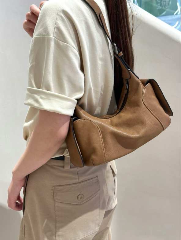 Vintage Genuine Leather Pillow Shoulder Bag – Contrast Stitch Women’s Handbag