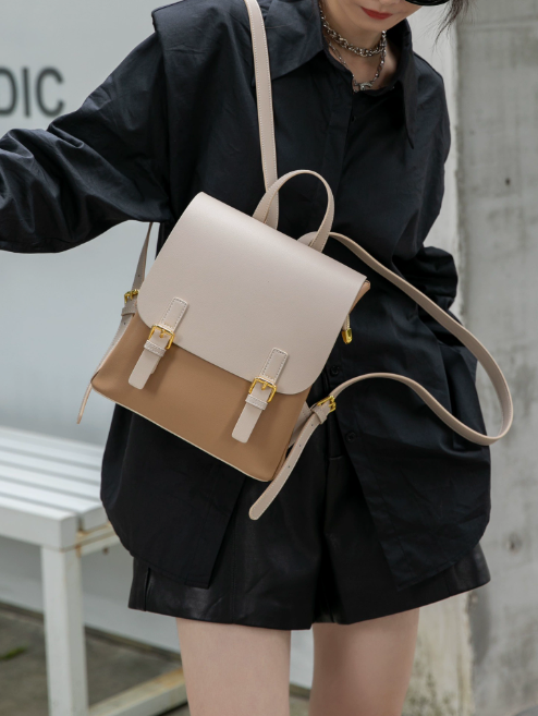 Genuine Leather Women's Backpack 2025 New Fashion Bag Niche Style Large Capacity Travel Cowhide Daypack