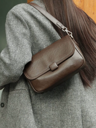 Top Grain Leather Cambridge Satchel – Vintage Women’s Messenger Bag