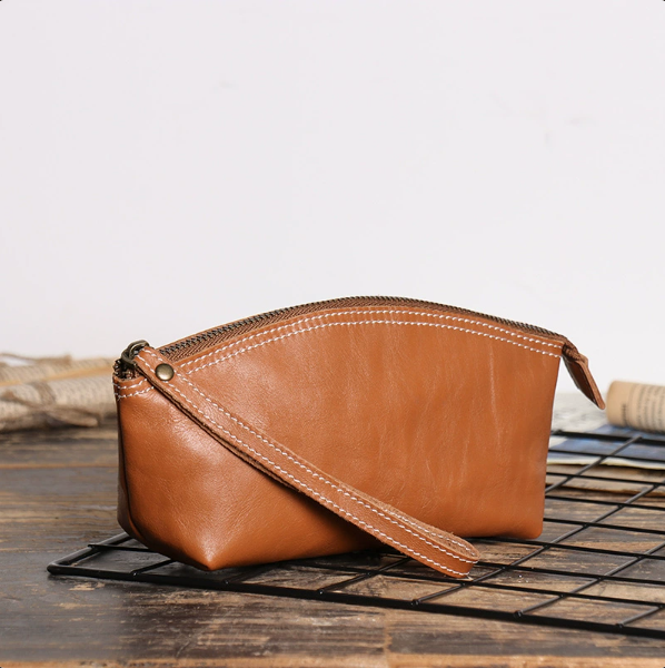 cd708bbf96b9cfe1267e2cb637a98a5f Women's Top-Grain Cowhide Leather Wristlet Pouch