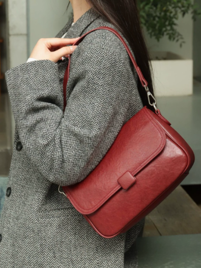Top Grain Leather Cambridge Satchel – Vintage Women’s Messenger Bag