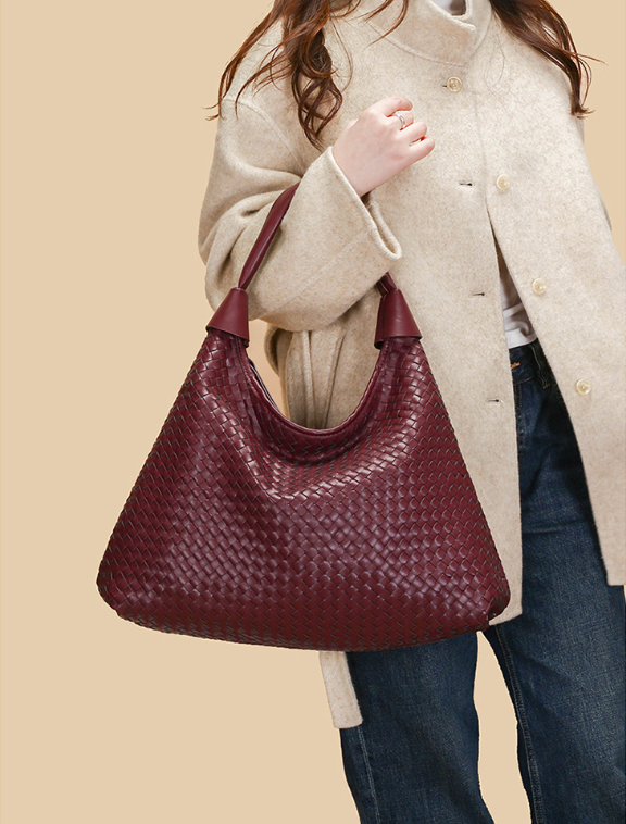 ed782e7e314a862737d4f933ba8dbff3 Women's Woven PU Leather Hobo Shoulder Bag
